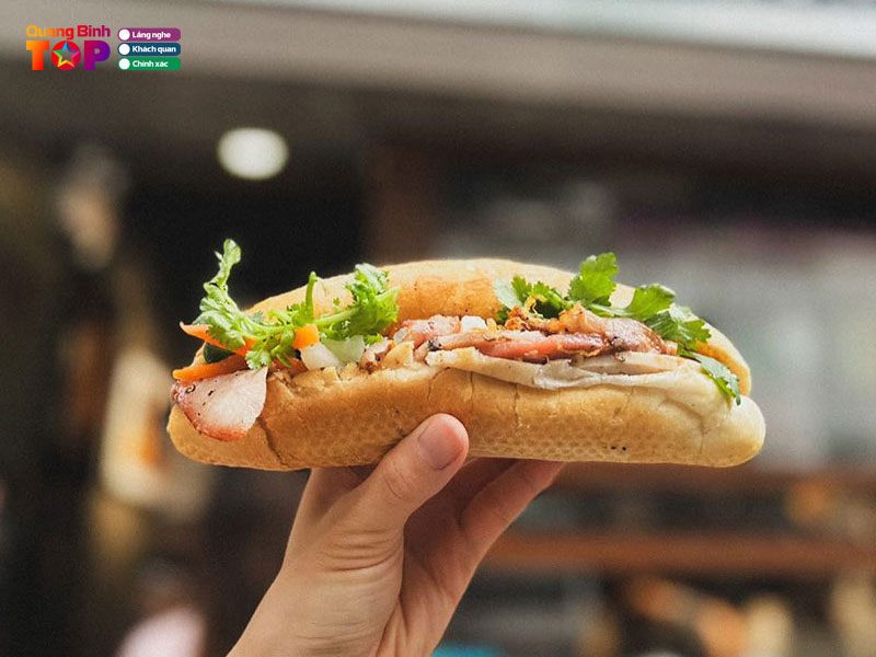 Banh-mi-tien-tan-thanh-quangbinhtoplist